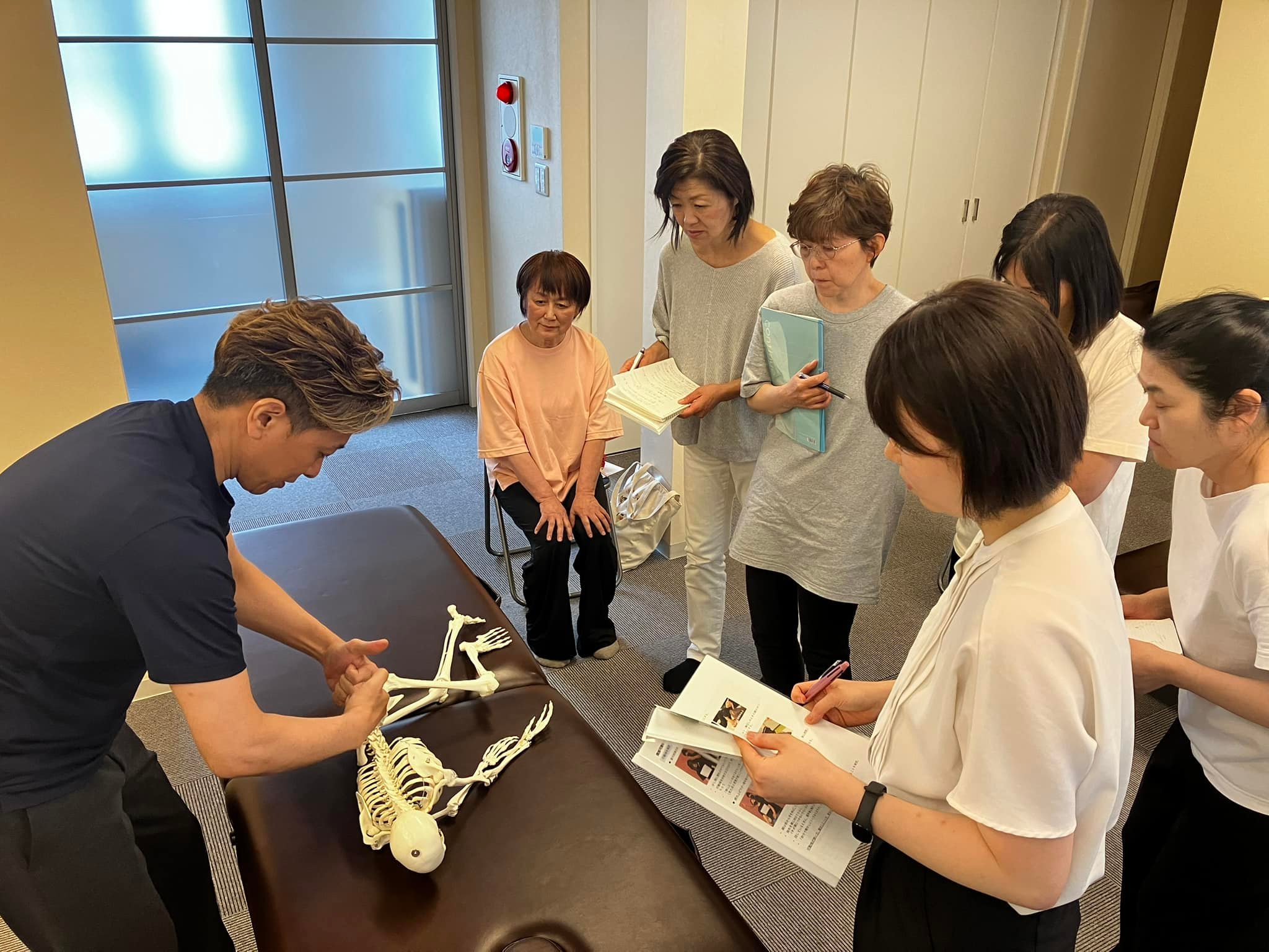 リライフMRTマスター養成講座のカリキュラム【1日目】